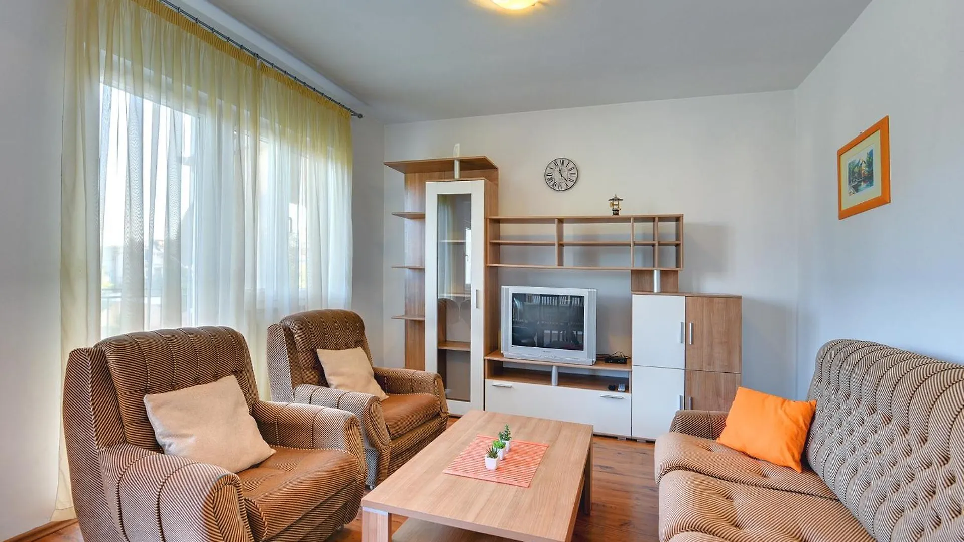 Apartments With A Parking Space Medulin - 22794 0*,  Croatia
